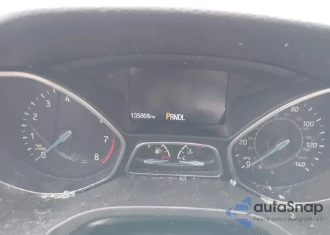 2017 Ford Focus Se z USA, uszkodzony, nr VIN 1FADP3K22HL264365